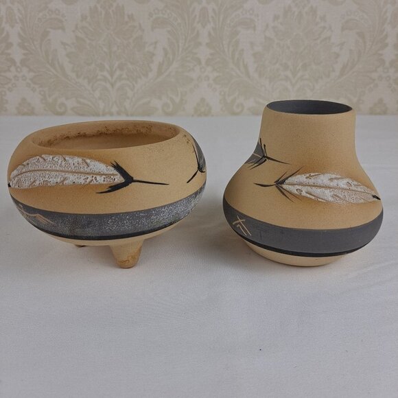 Native American Clay Pottery Vase and Footed Bowl Signed By Gray Feather Vintage - Picture 1 of 10